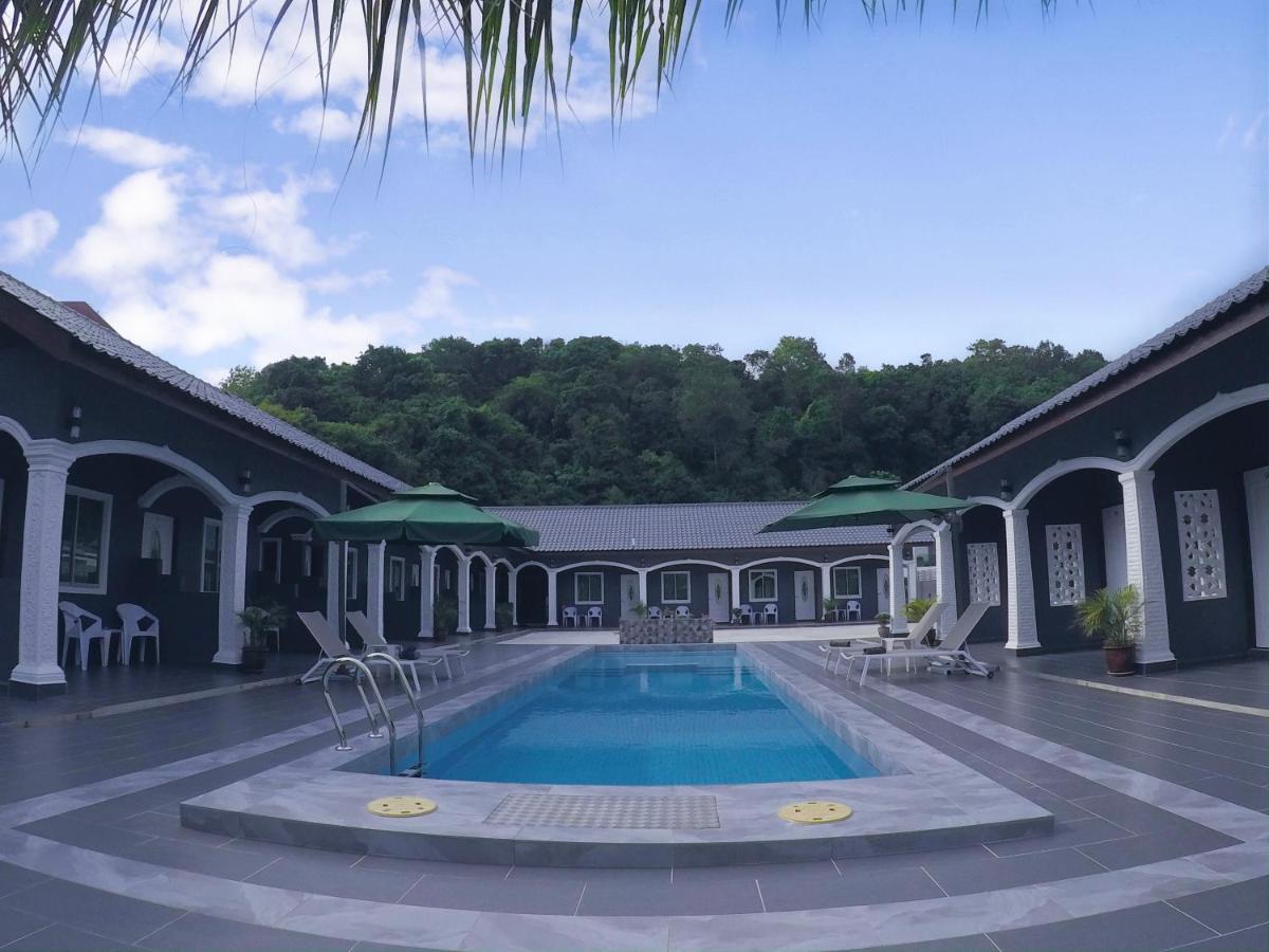 Cenang Rooms With Pool By Virgo Star Resort بانتايْ تْشينانغ المظهر الخارجي الصورة