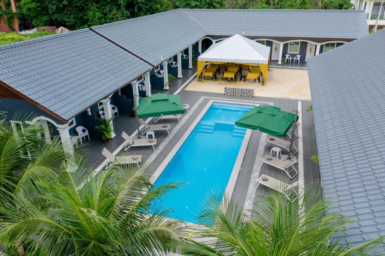 Cenang Rooms With Pool By Virgo Star Resort بانتايْ تْشينانغ المظهر الخارجي الصورة